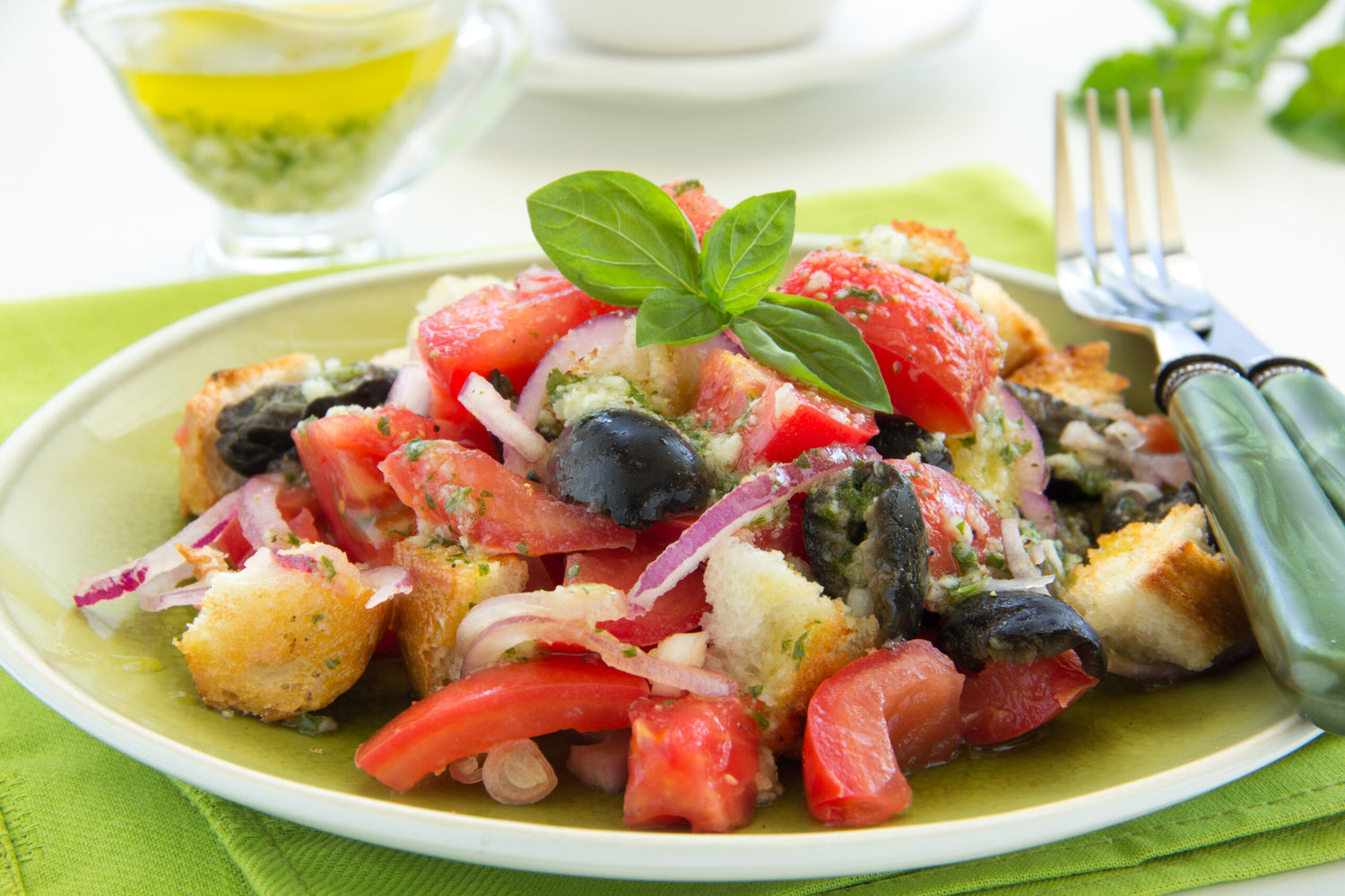 Panzanella (Tuscan Bread Salad)