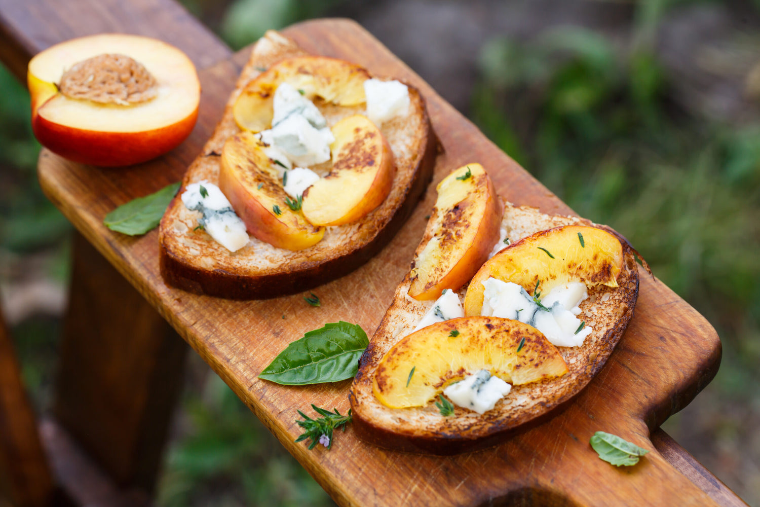 Peach & Gorgonzola Crostini